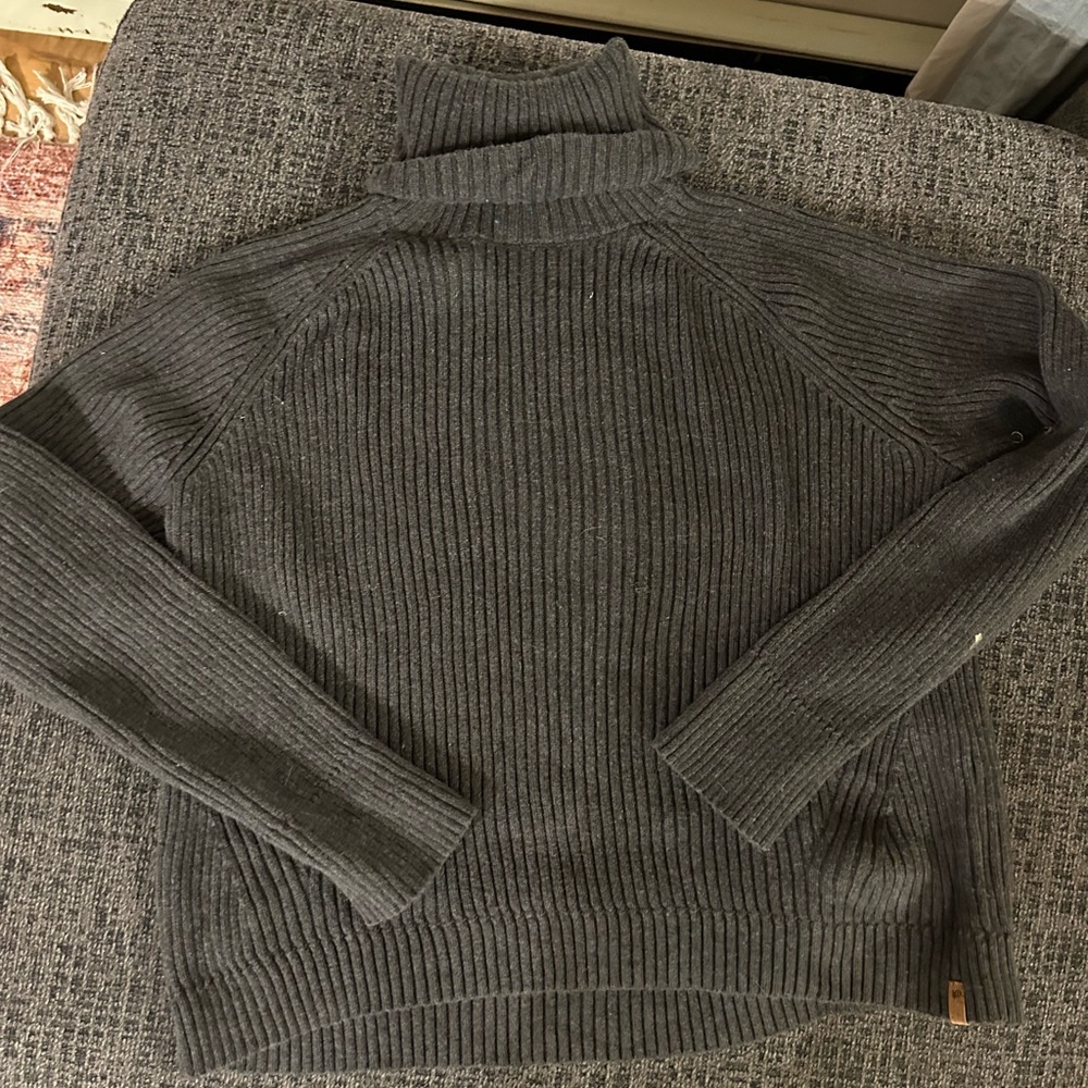 Tentree turtleneck cable knit sweater